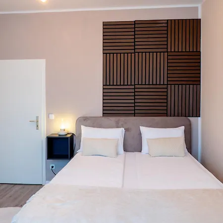 Queens Peak Colónia