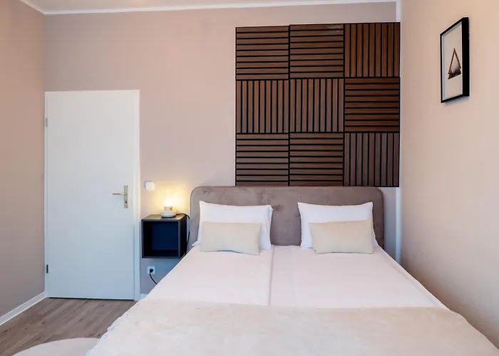 Queens Peak Colónia